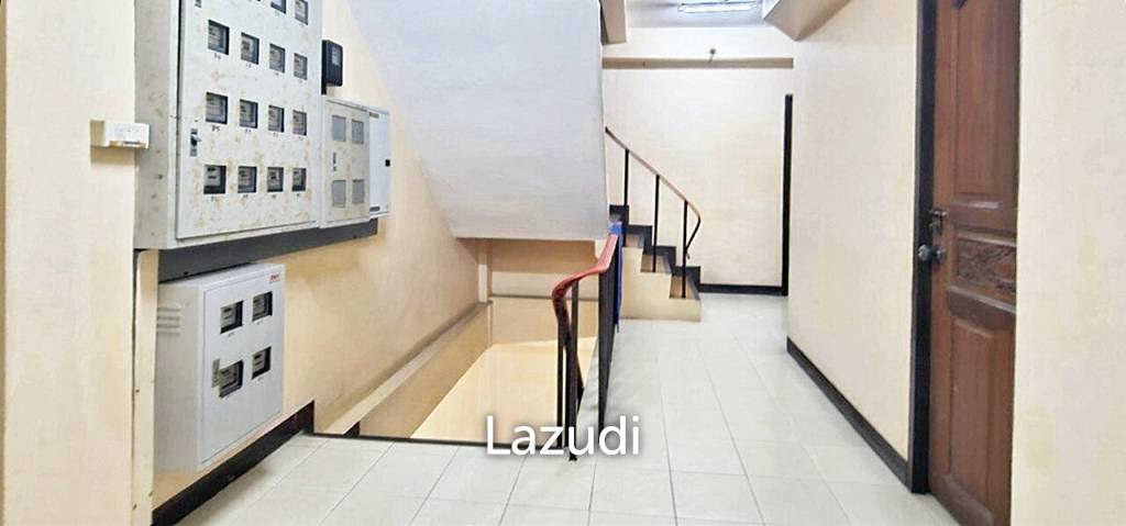 Four-Story Commercial Building for Sale