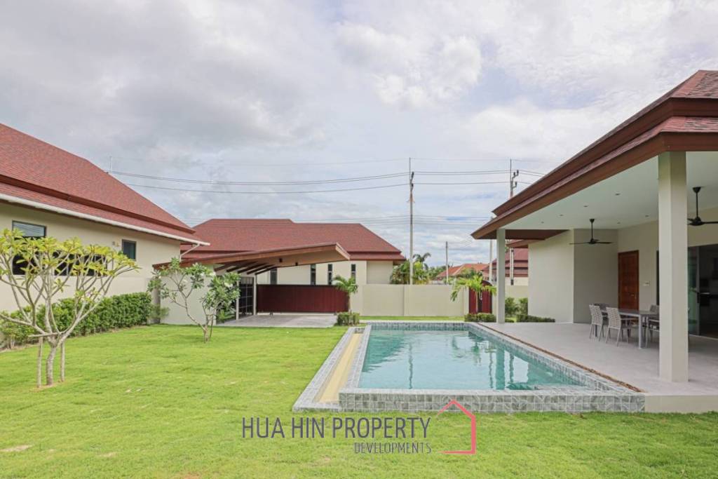 Panorama Black Mountain : 3 Bedroom Pool Villa