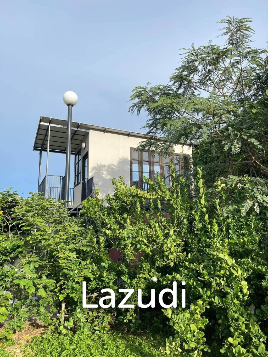 Land with edifice 1,440 SQ.M Yen Akat Road