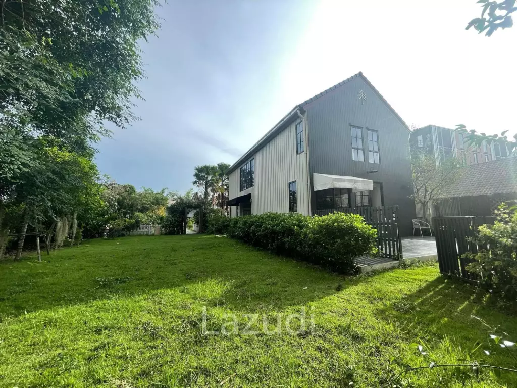 Land with edifice 1,440 SQ.M Yen Akat Road