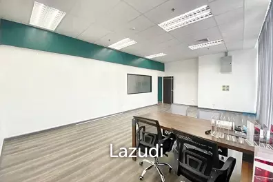Office space for rent in Bangkapi