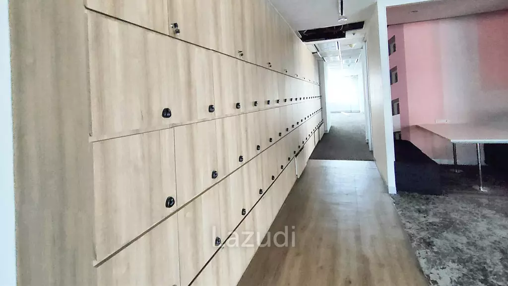 Office space for rent at CRC Tower