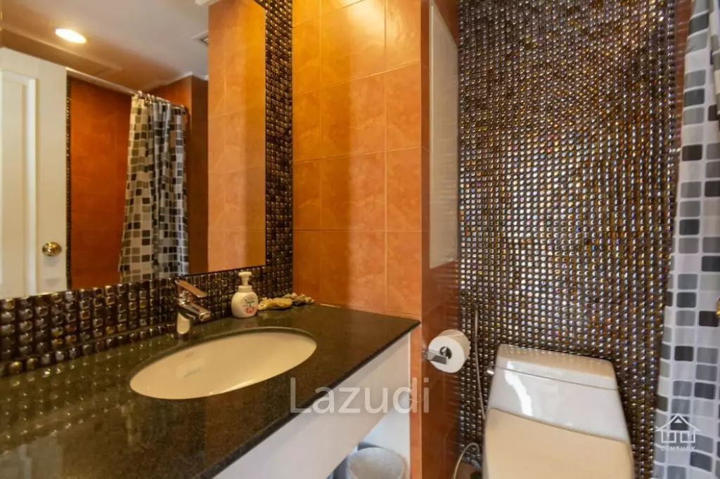 DUSIT THANI : 2 bed condo on 7th floor with sea view