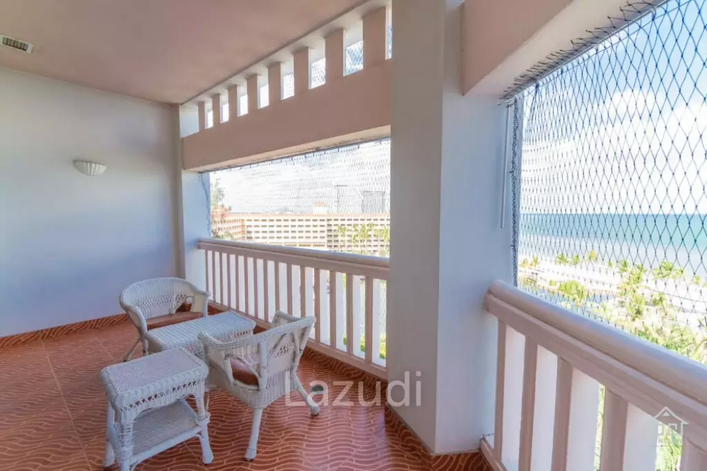 DUSIT THANI : 2 bed condo on 7th floor with sea view