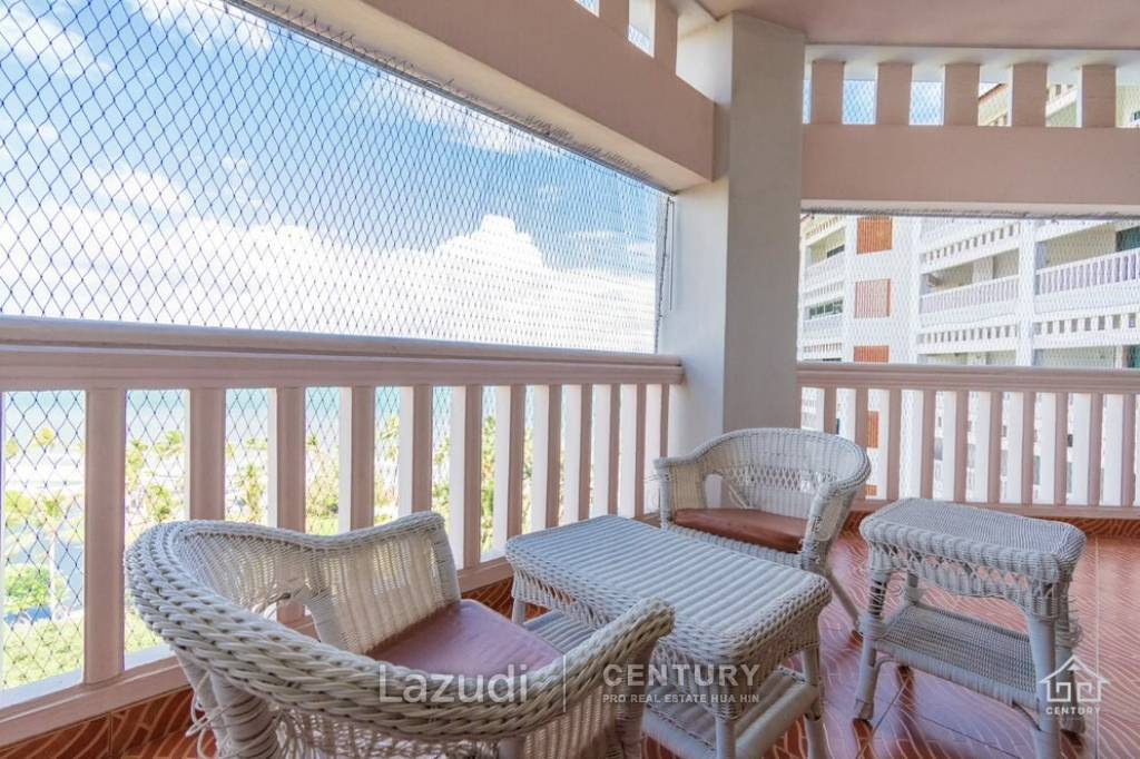 DUSIT THANI : 2 bed condo on 7th floor with sea view