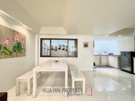 3 Storey 3 Bedroom Townhouse Just 50 m From The Beach