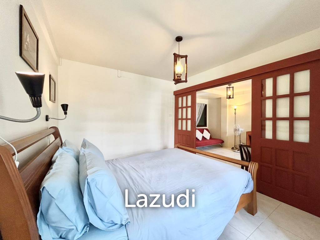3 Storey 3 Bedroom Townhouse Just 50 m From The Beach