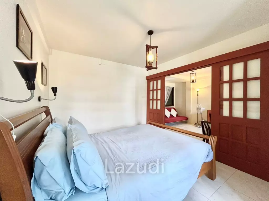 3 Storey 3 Bedroom Townhouse Just 50 m From The Beach