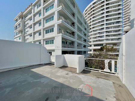 3 Storey 3 Bedroom Townhouse Just 50 m From The Beach