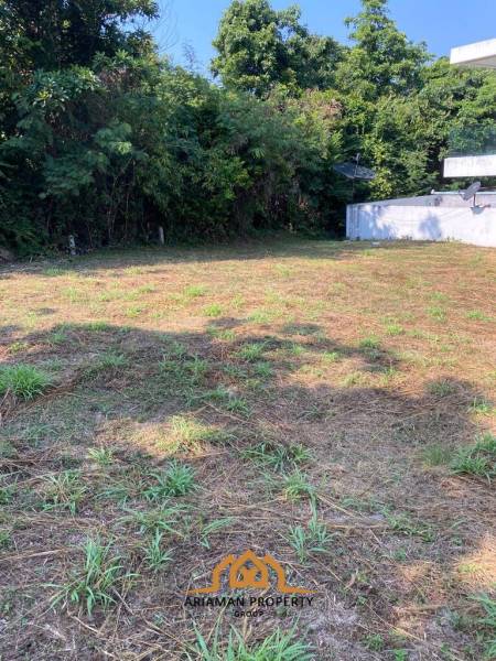 Seaside Vista Awaits: 500 sqm Land in Plai Leam Soi 8, Koh Samui