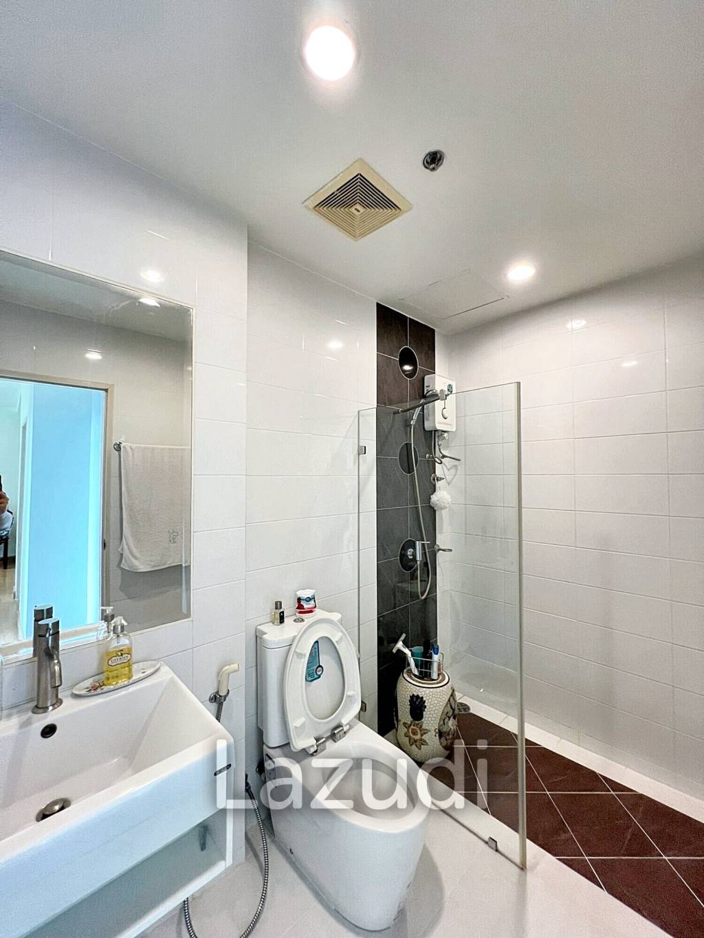 2 Bed 1 Bath 56 SQ.M The Complete Narathiwat