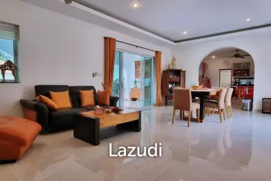 5 Beds 4 Baths Tropical Villa in Bangsaray