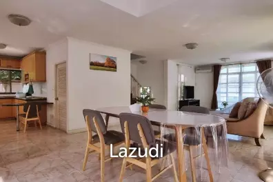 3 Beds 3 Baths 220 SQ.M. Central Park 3