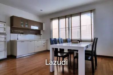 3 Beds 4 Baths 4 Storey Commercial Building