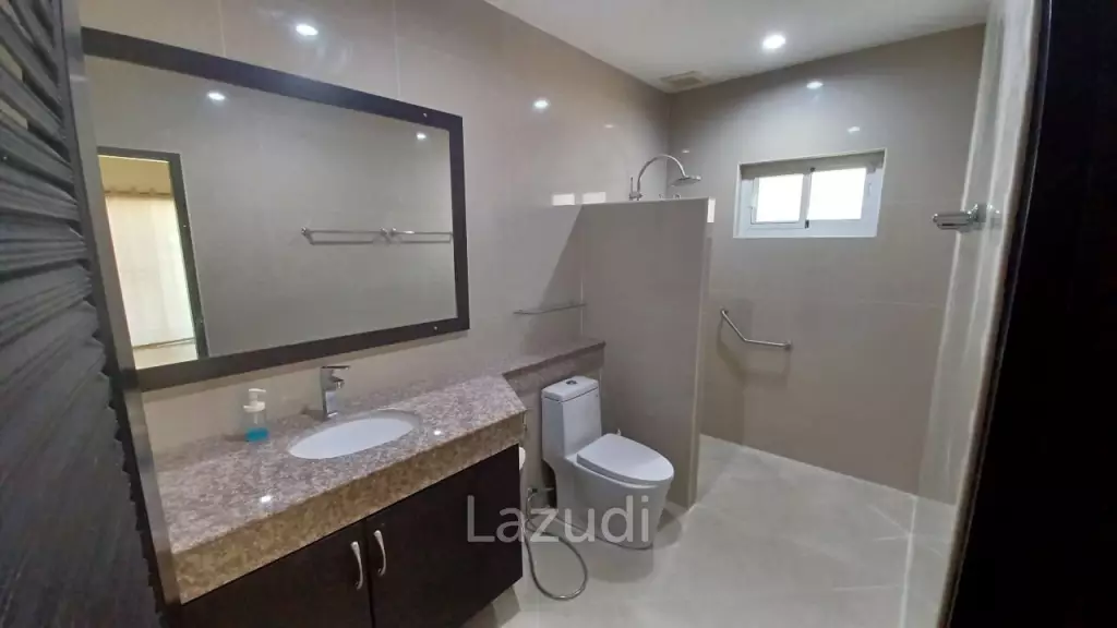 EMERALD RESORT : 3 beds good value