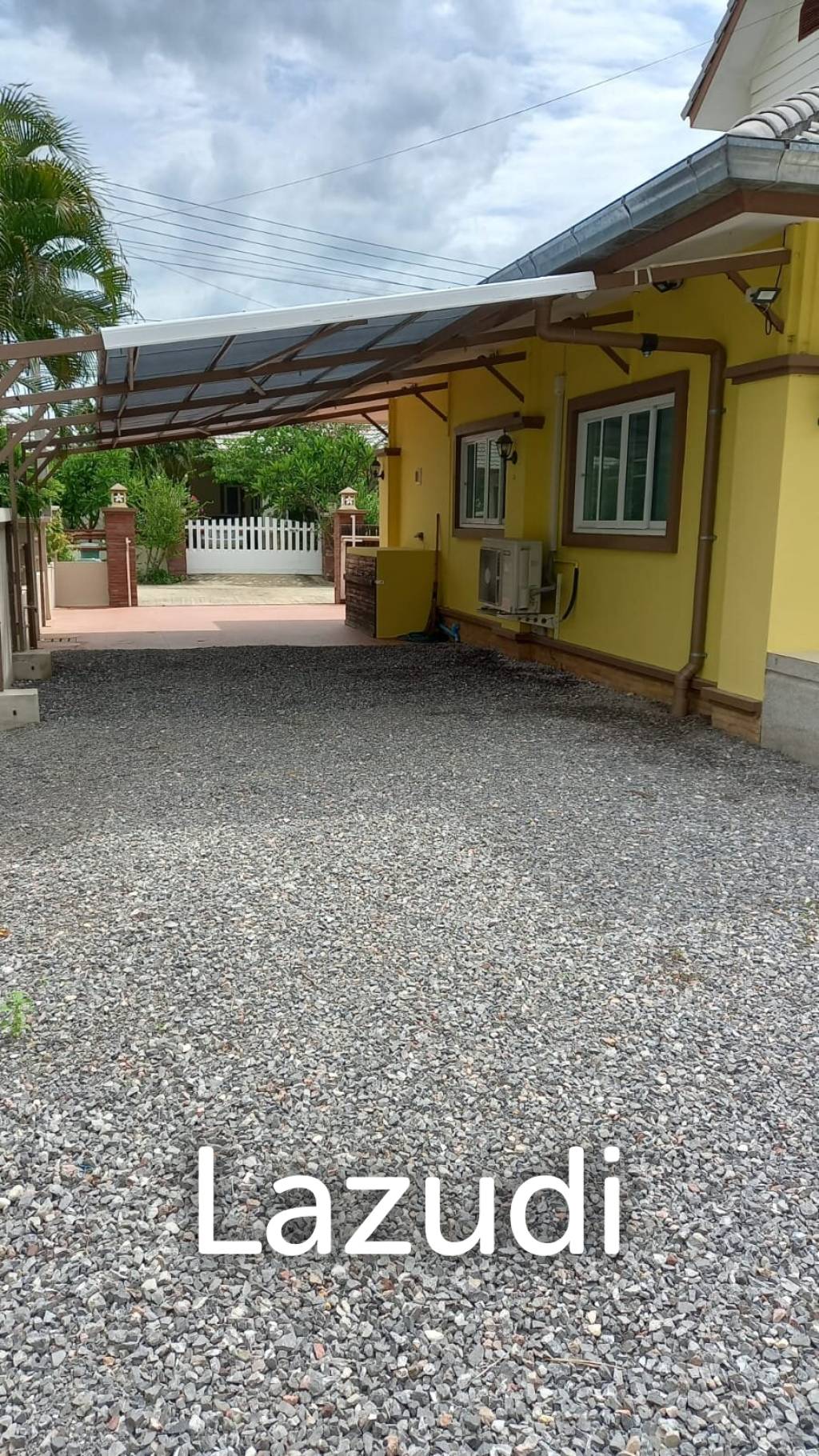 400 qm 3 Bett 2 Bad Villa Für Verkauf