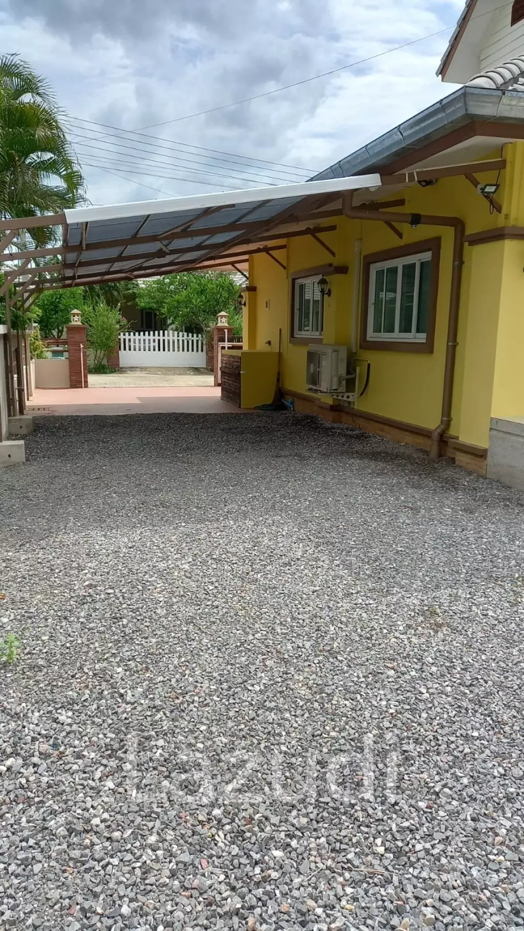 EMERALD RESORT : 3 beds good value