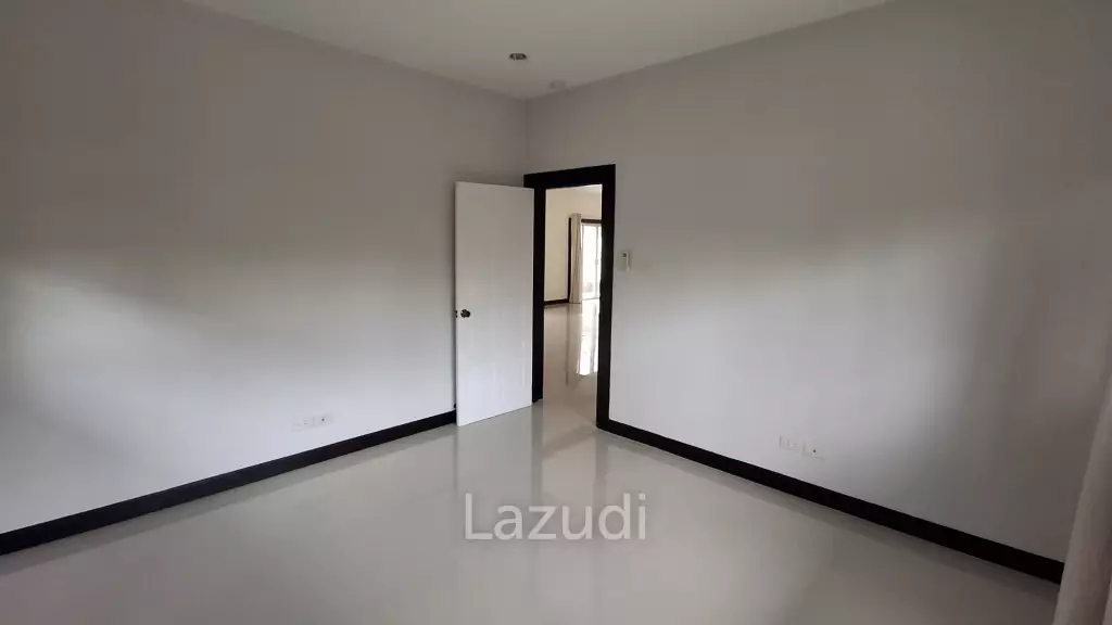 EMERALD RESORT : 3 beds good value