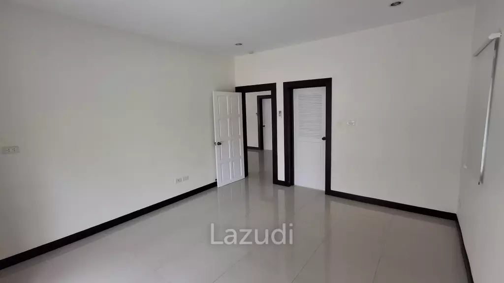 EMERALD RESORT : 3 beds good value