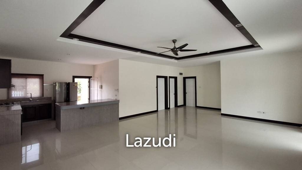 EMERALD RESORT : 3 beds good value