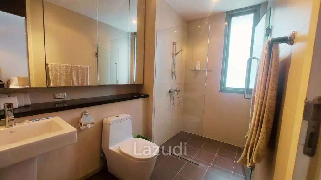 Luxurious 3-Bedroom Penthouse Apartment in Choeng Thale, Phuket