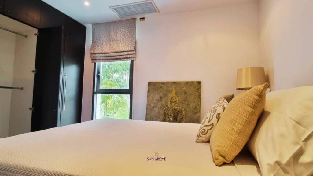 Luxurious 3-Bedroom Penthouse Apartment in Choeng Thale, Phuket