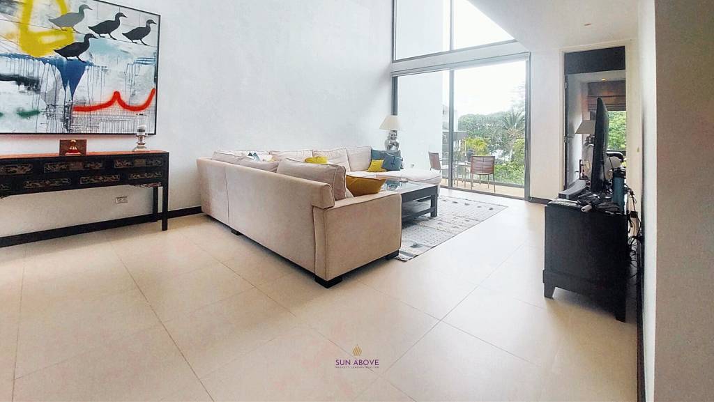 Luxurious 3-Bedroom Penthouse Apartment in Choeng Thale, Phuket