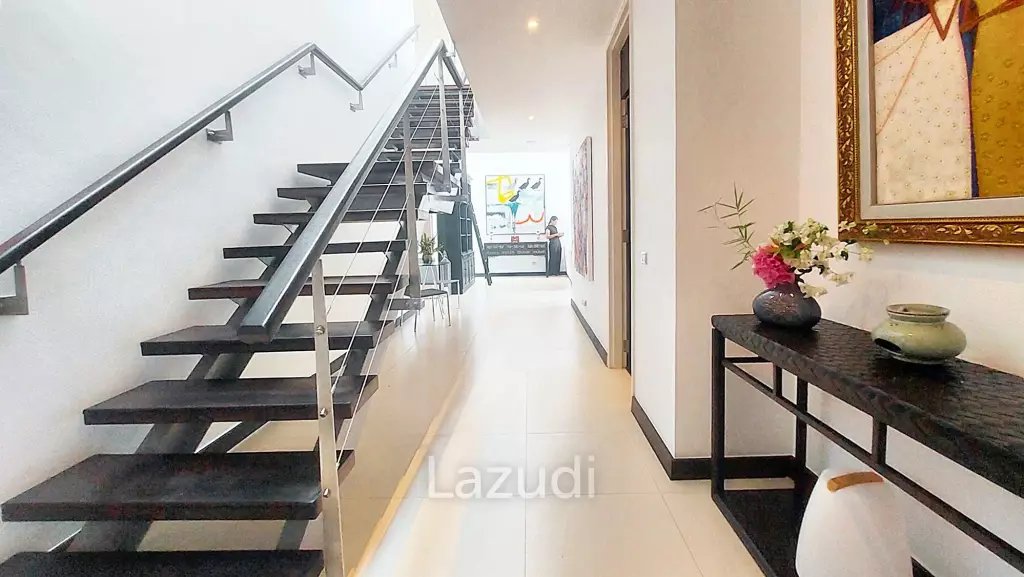 Luxurious 3-Bedroom Penthouse Apartment in Choeng Thale, Phuket