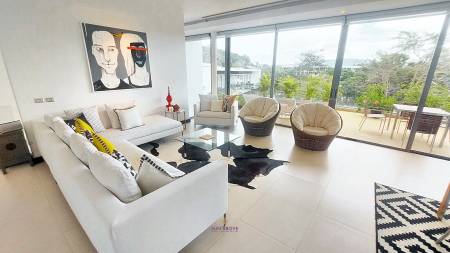 Luxurious 3-Bedroom Penthouse Apartment in Choeng Thale, Phuket