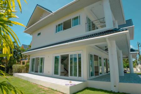 3 Bed 4 Bath 327 SQ.M.  Villa For Sale In Rawai