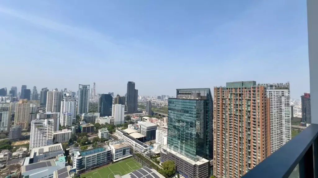 2 Bed 2 Bath 120 SQ.M The Lofts Asoke