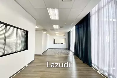 Office space for rent in Bangkapi