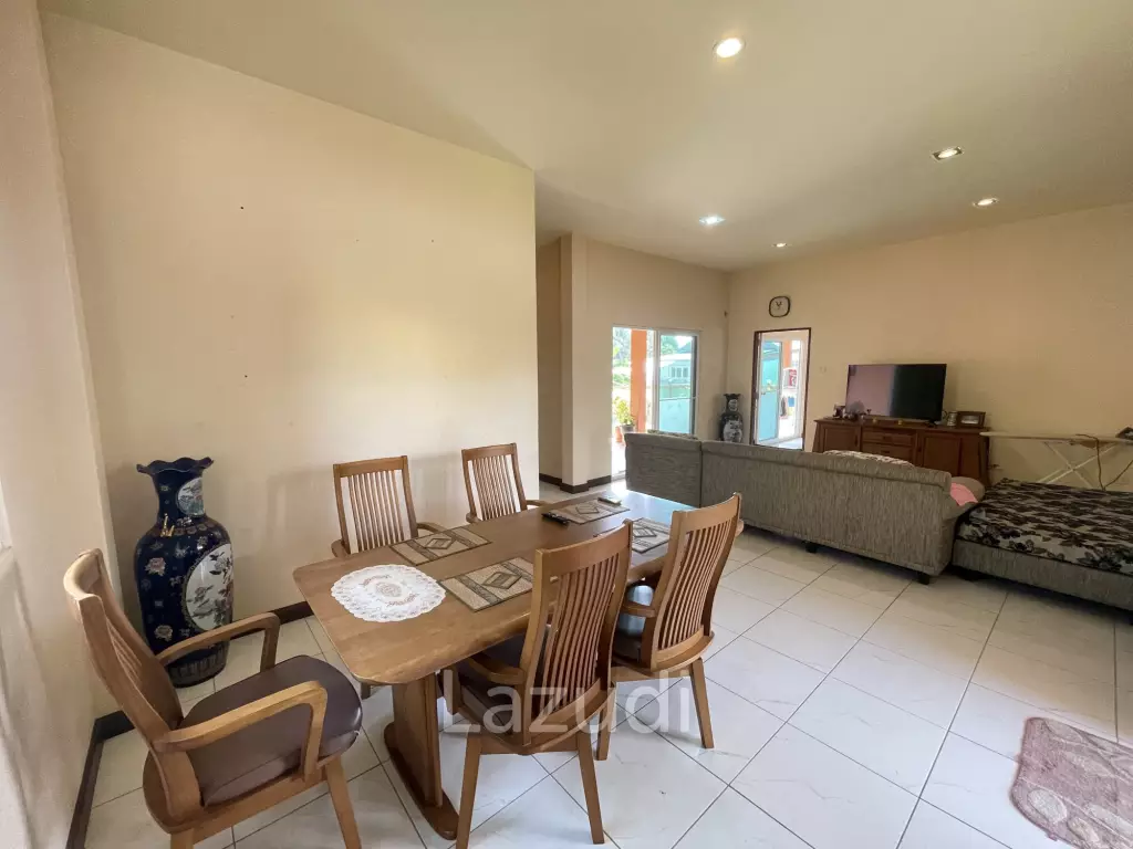 Kui Buri: Solid House with 3 Bedroom and 3 Bathrooms
