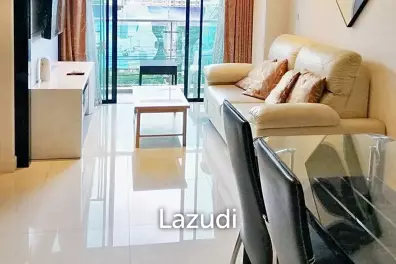 2 Beds 2 Baths 62 SQ.M. The Axis Condo