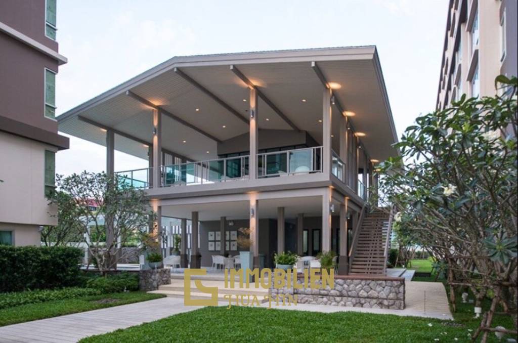 Baan Peang Ploen : 1 Studio Condo With Pool View
