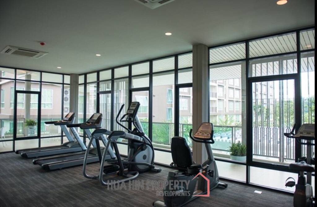 Baan Peang Ploen : 1 Studio Condo With Pool View