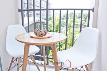 Baan Peang Ploen : 1 Studio Condo With Pool View