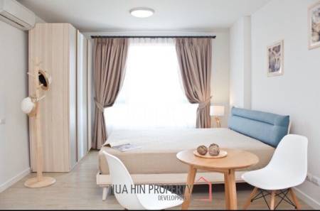 Baan Peang Ploen : 1 Studio Condo With Pool View
