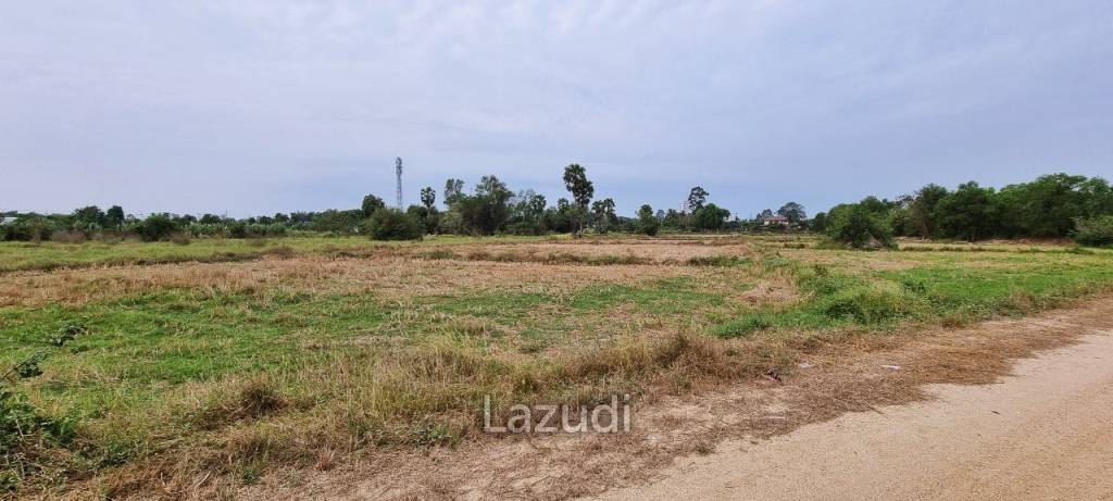 23,012 SQ.M. Land Near Wat Yan Nasangwararam