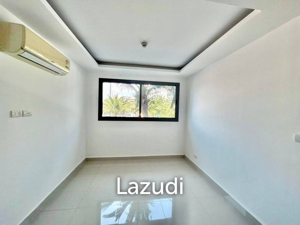 1 Bed 1 Bath 41.5 SQ.M. Laguna Beach 3
