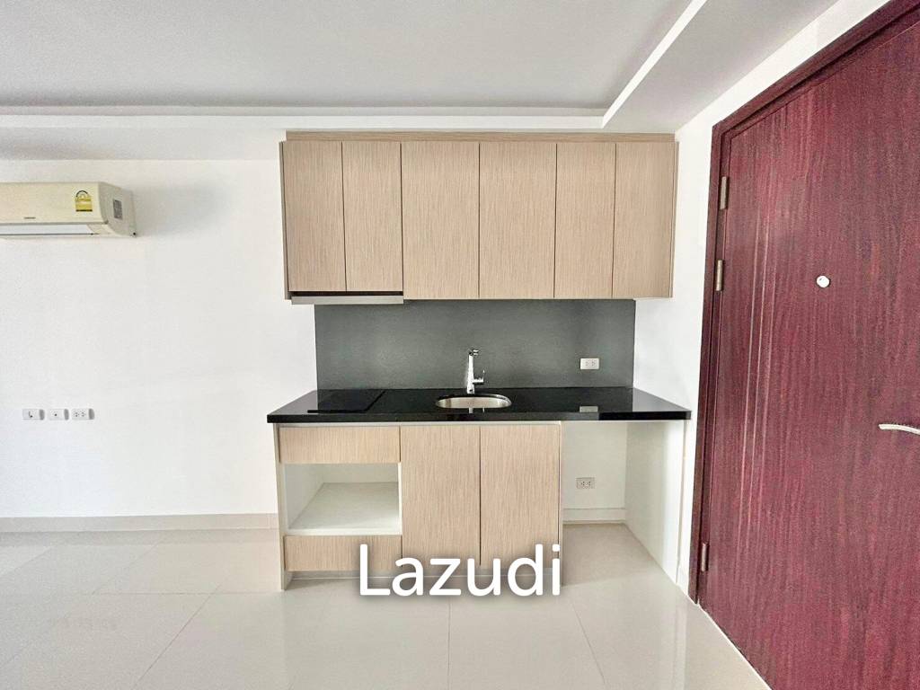 1 Bed 1 Bath 41.5 SQ.M. Laguna Beach 3
