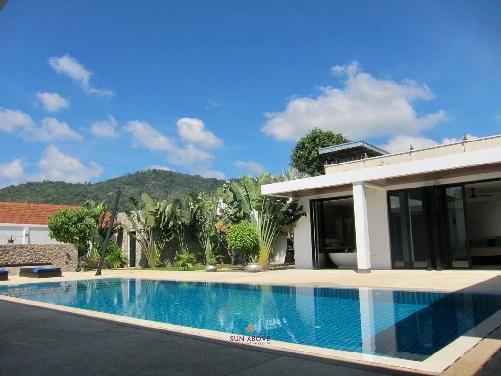 Modern Pool Villa In The Heart Of Rawai