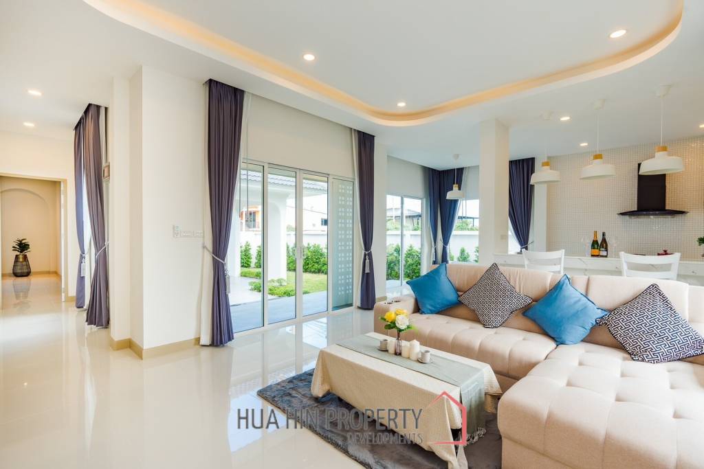 3 Beds 2 Baths 190 SQ.M FullRich Asset Hua Hin - Cha Am Phase 9