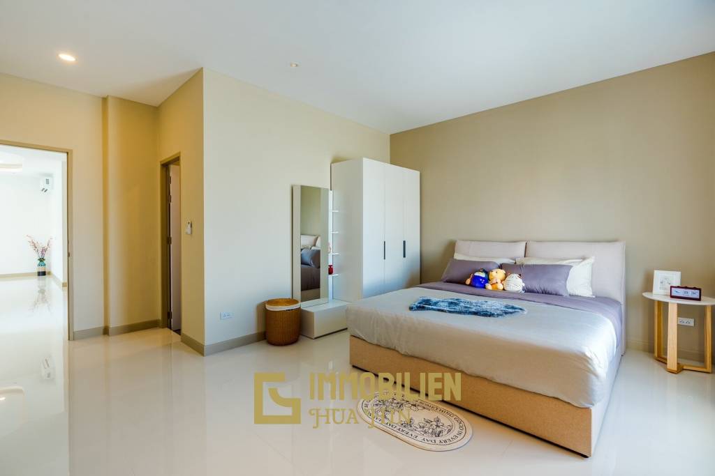 3 Beds 2 Baths 190 SQ.M FullRich Asset Hua Hin - Cha Am Phase 9