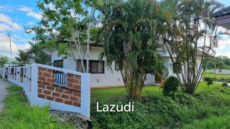 4 Bed Villa For Sale With Swimming Pool