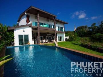 Chalong; 4 Bed Lake View Villa