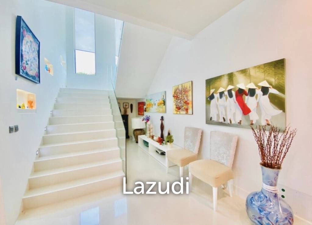 2,000 Sqm 5 Bed 8 Bath Villa For Sale