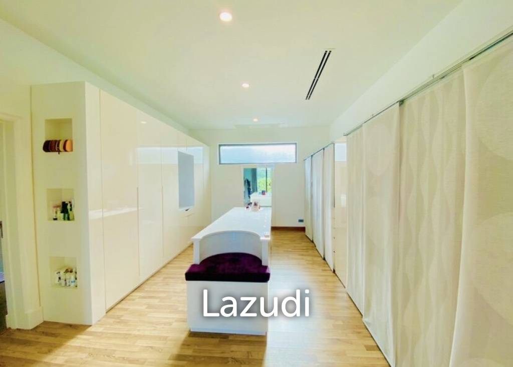 2,000 Sqm 5 Bed 8 Bath Villa For Sale