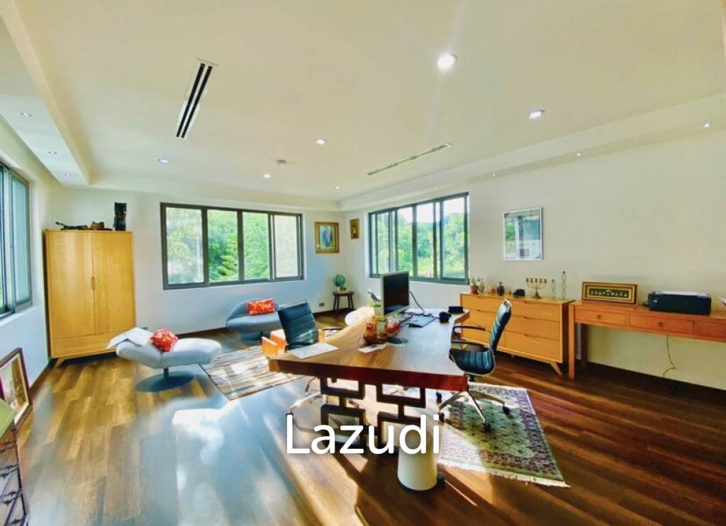 2,000 Sqm 5 Bed 8 Bath Villa For Sale