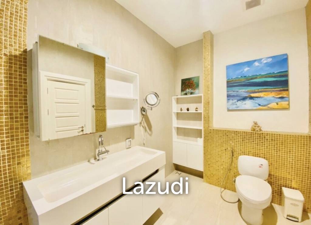 2,000 Sqm 5 Bed 8 Bath Villa For Sale